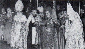 tom 300x175 The Armenian Cardinal and His Servant