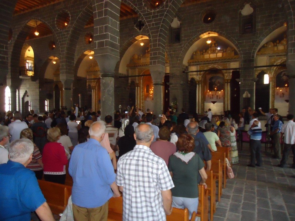 1x1.trans Mass Celebrated at Sourp Giragos Church in Diyarbakir